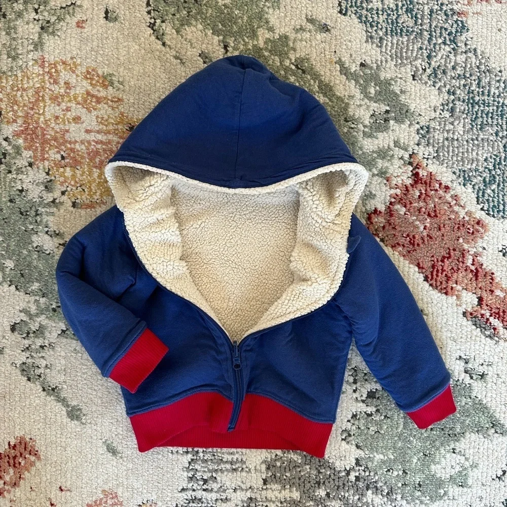 The Children’s Place 2T Boy Reversible Hooded Jacket  Good condition